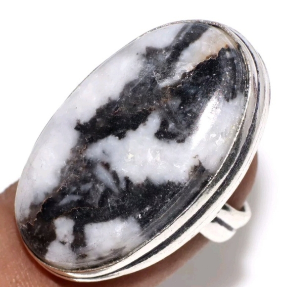 ♥️White Buffalo Turquoise Gemstone Boho Sterling Silver Ring - Picture 2 of 5